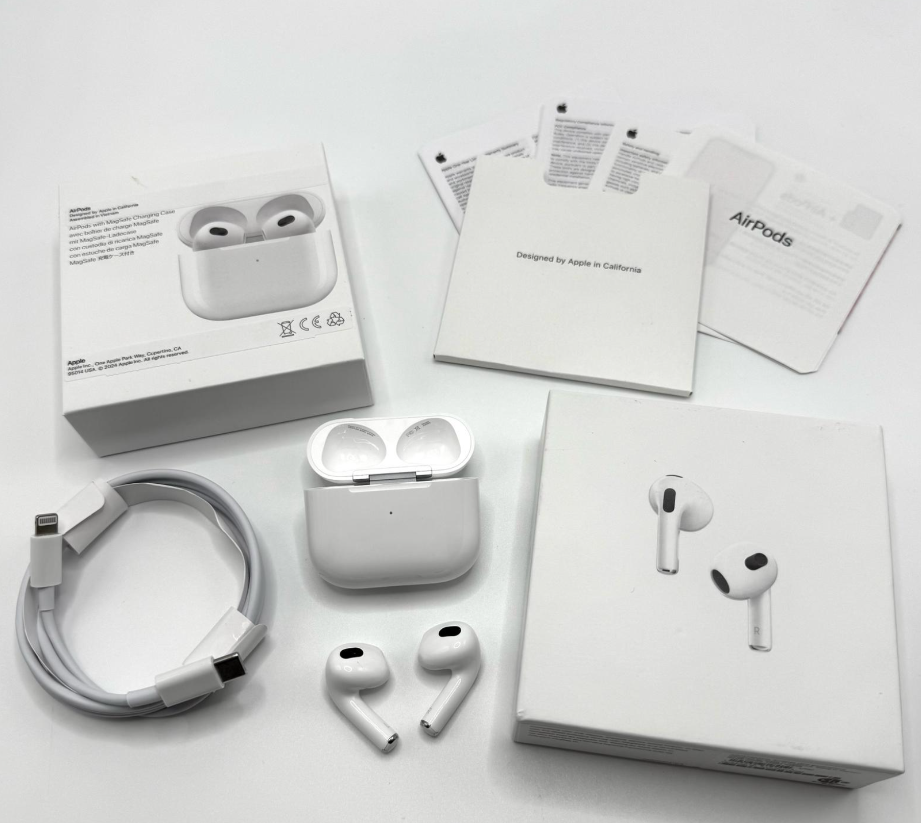 Airpods USA Stock(2-7 Business Day deliver)